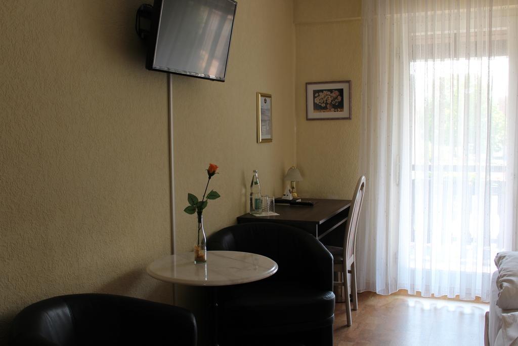 Hotel Gasthof Roessle Rottenburg am Neckar Eksteriør billede
